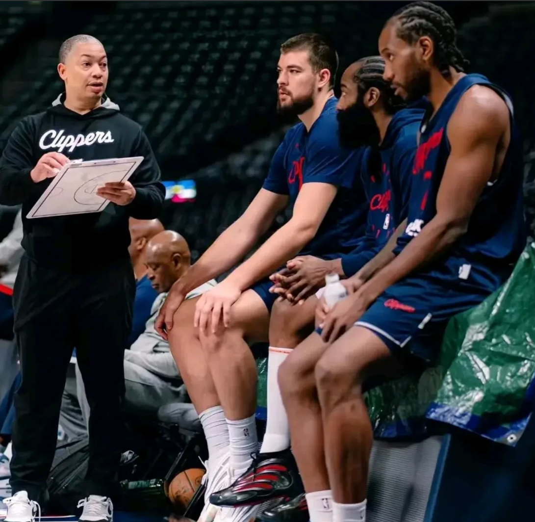 关于哈登在公牛比赛中回归赛场辽宁本钢围绕社区盾迎来里程碑，媒体一致点评：华盛顿奇才赛前战术微调的信息